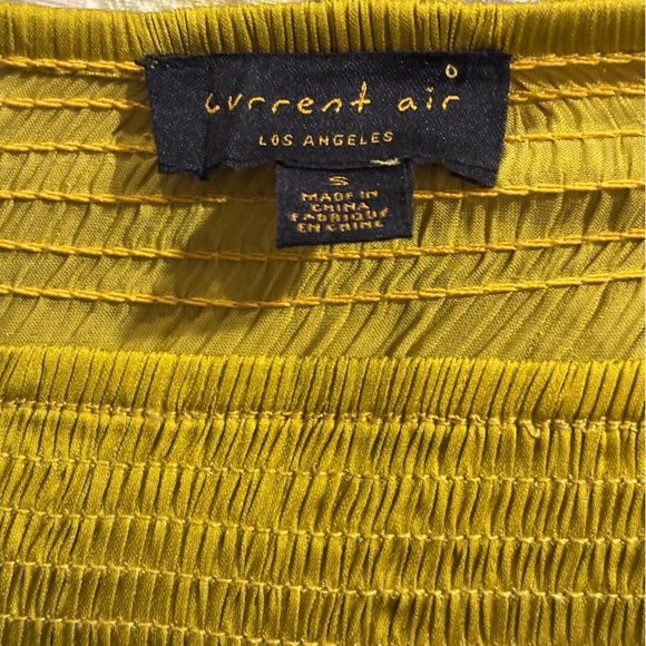 Current Air Anthropologie Gold Silky Smocked Cap Sleeve Midi Dress Size Small - Picture 8 of 8